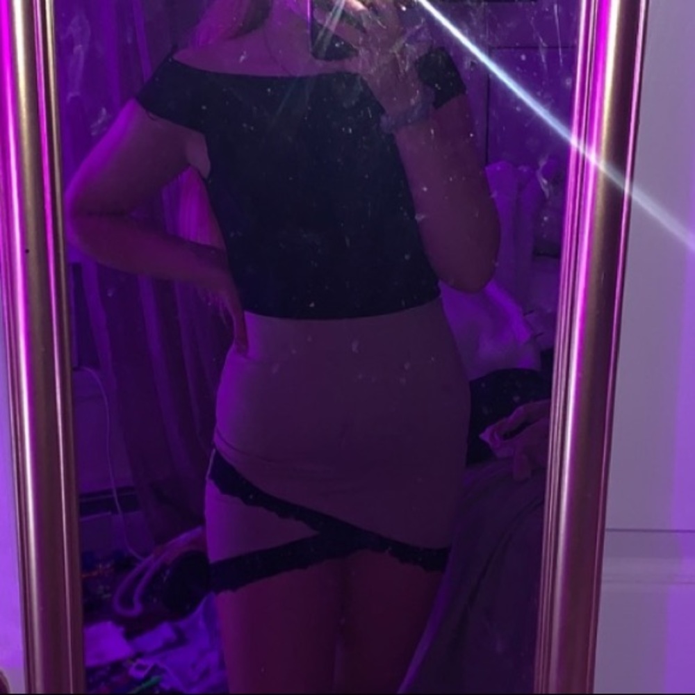 Dress - Picture 1 of 1